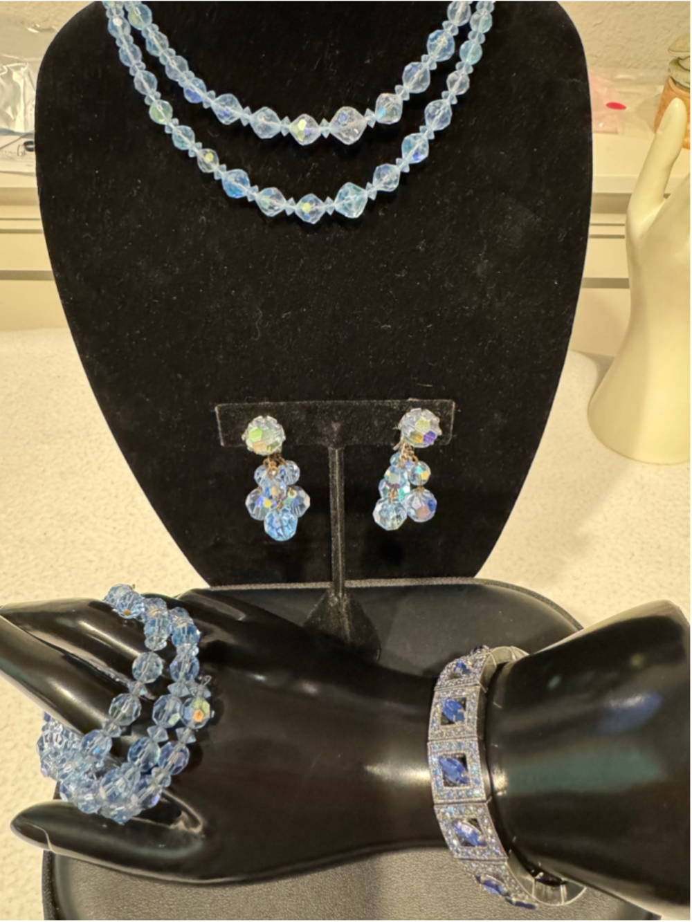 Women's Unbranded Vintage 4 piece Blue Crystal Jewelry Set,